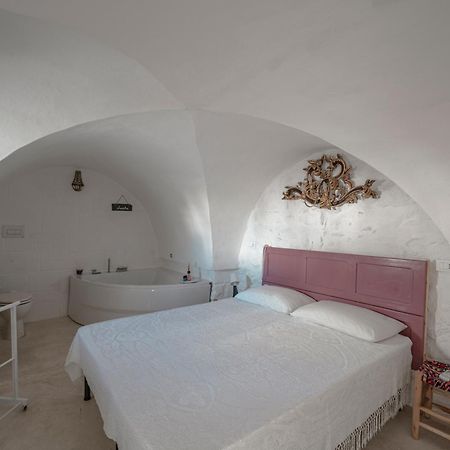 Casalice - Tradizione E Comfort A Остуни Экстерьер фото