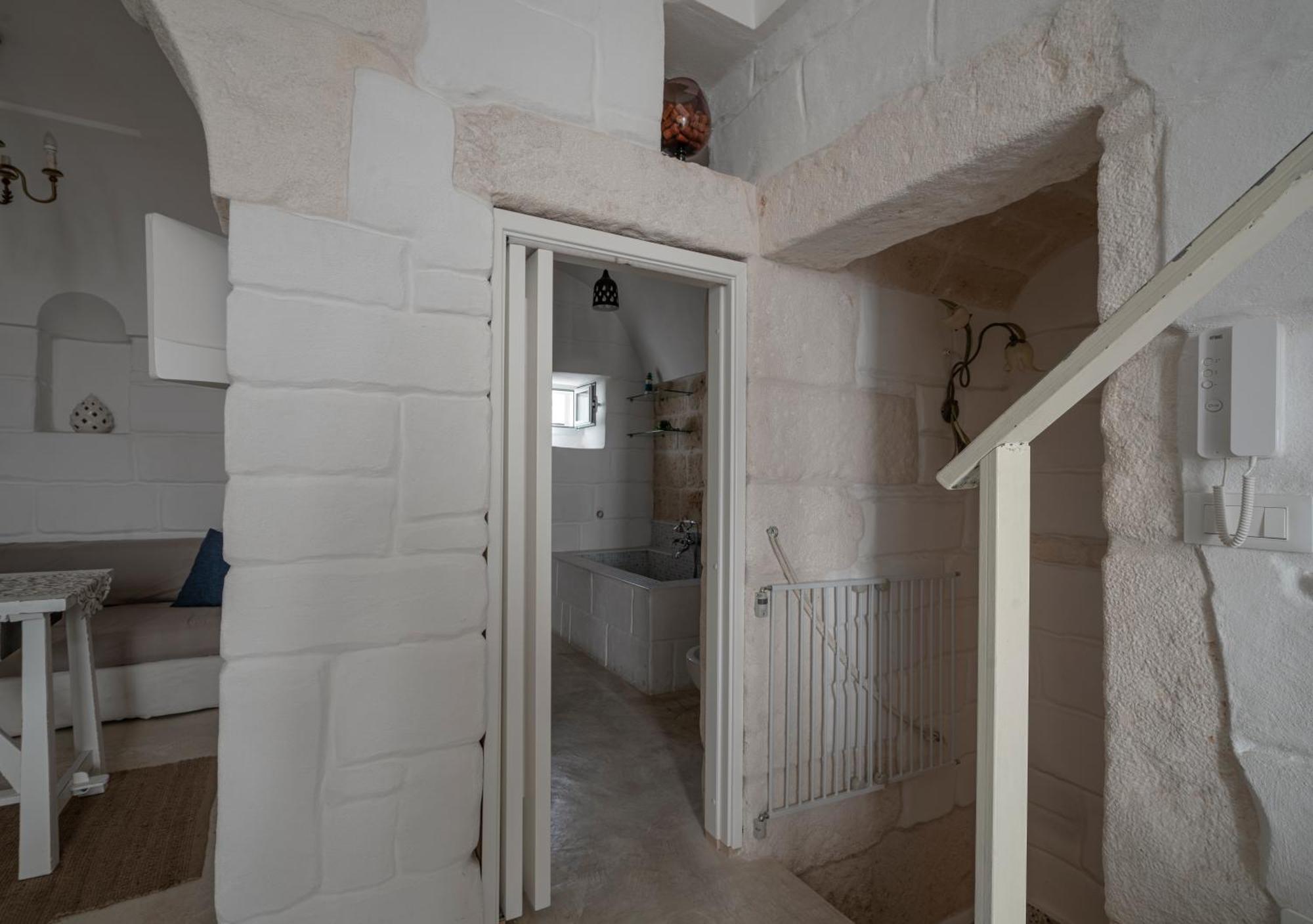 Casalice - Tradizione E Comfort A Остуни Экстерьер фото